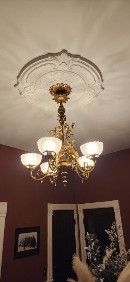 Oaklawn Inn Меномони Экстерьер фото